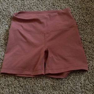 High waist yoga shorts
